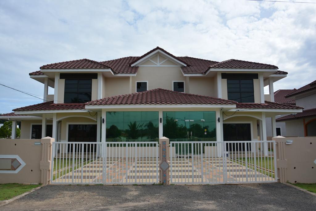 Bandar Tun Razak 拜提旅馆酒店 外观 照片